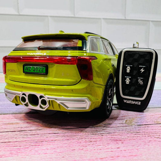 Remote Control Die-Cast SUV Car – Rechargeable & Realistic Design